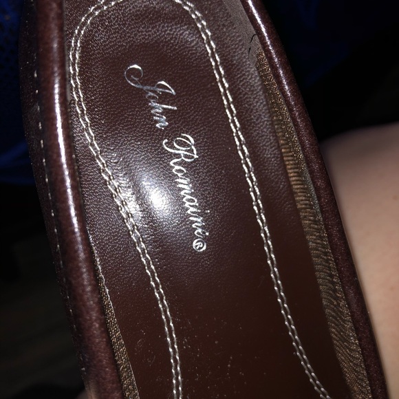 2/$17🤑Elegant Brown Dress Heels Sz 6 - Picture 6 of 7